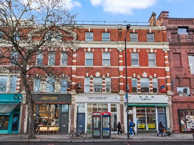 Upper Street, Islington, London, N1 1 bed apartment to rent £2,600 pcm £600 pw