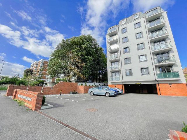 Upperton Road, Eastbourne BN21, 1 bed flat to rent, £1,000 pcm | PrimeLocation