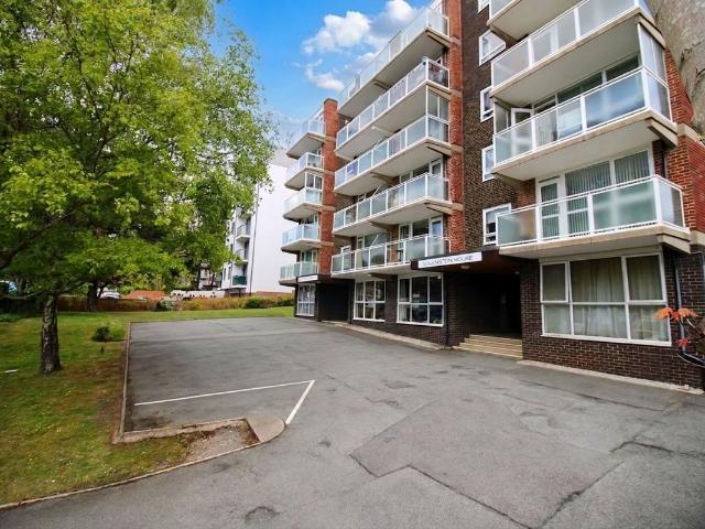 Upperton Road, Lullington House BN21, 3 bed flat to rent, £1,600 pcm | PrimeLocation