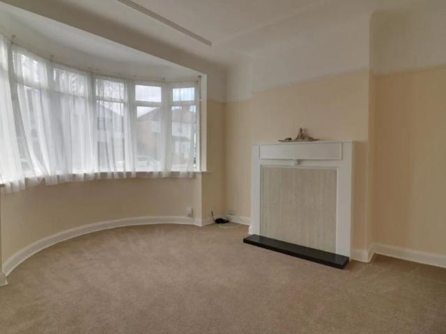 Uppingham Avenue, Stanmore, HA7