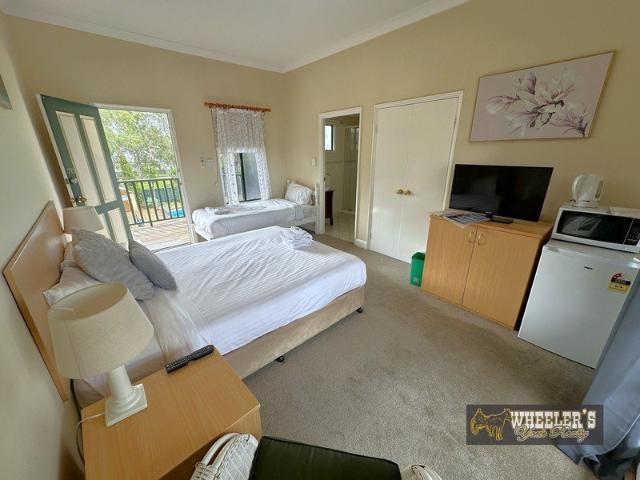 Upstairs Unit at Settlers