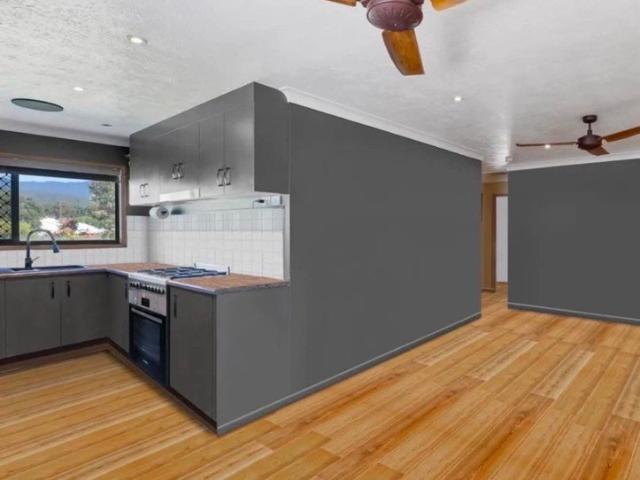 Upstairs of house to rent