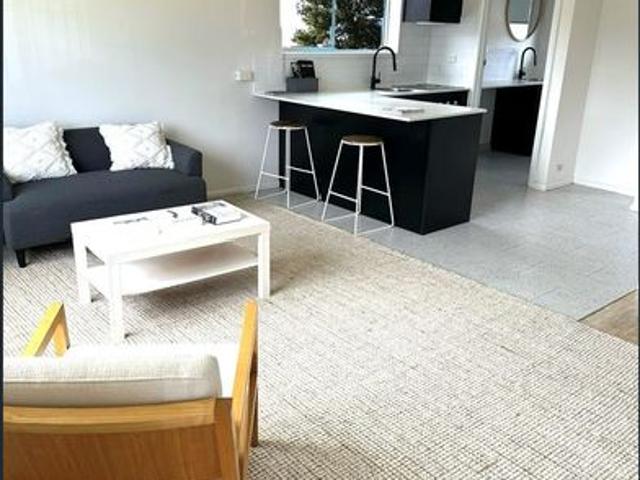 Upstairs Street facing, 2 bedroom Unit LEASE BREAK