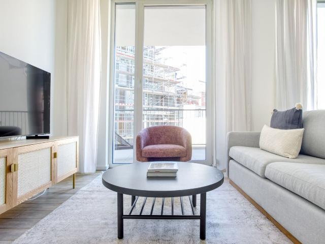 Upscale Charlottenburg 2BR near KaDeWe & Kurfürstendamm, Berlin Amsterdam Apartments for Rent