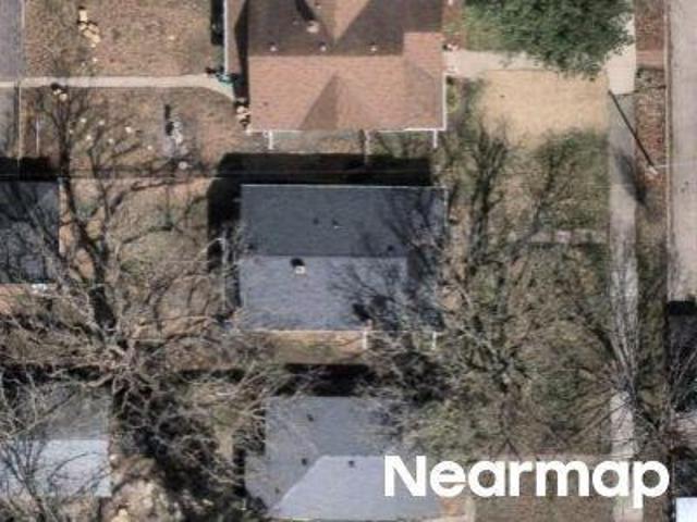 Upton Ave N