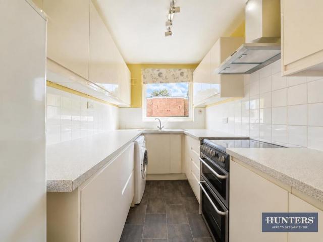 Upton Dene, Sutton 2 bed apartment to rent £1,750 pcm £404 pw