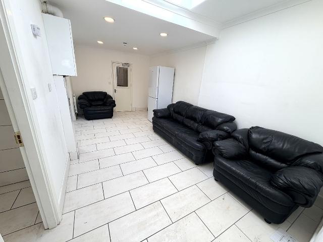 Upton Park Road, London E7, 7 bed terraced house to rent, £4,800 pcm | PrimeLocation