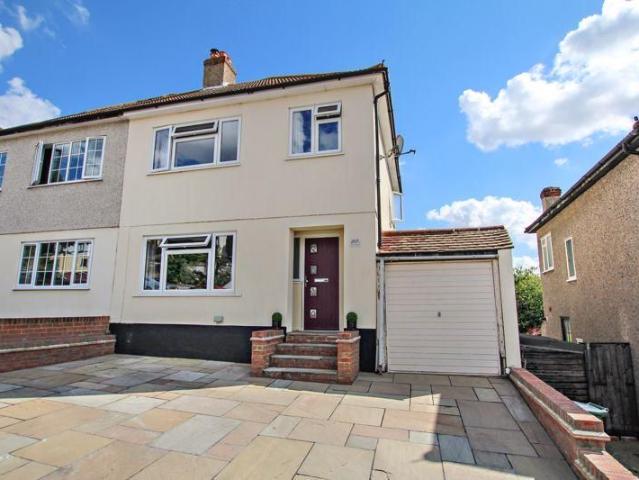 Upton Road South, Bexley DA5, 3 bed property to rent, £2,300 pcm | PrimeLocation