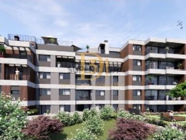 UPTOWN 30 MACHICO T3 F 06