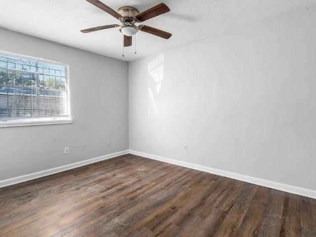 Uptown Court 2 Bedroom Apartment for Rent at 1113 15th St N, Birmingham, AL 35204 Fountain Heights