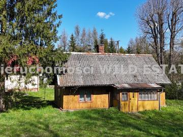 Urokliwa działka z domem nad rzeką w Uhercach Mineralnych