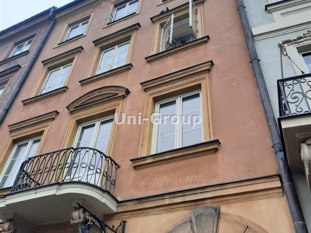 Urokliwe 2 pokojowe mieszkanie na Starówce z widokiem