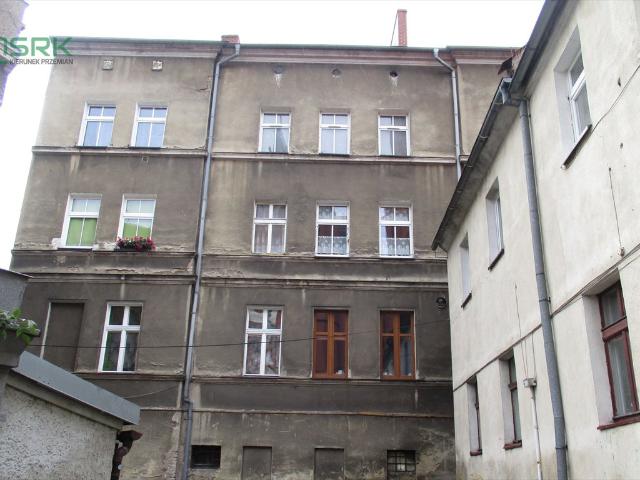 Na sprzedaż atrakcyjne 37,5 m² w Wałbrzychu z piwnicami
