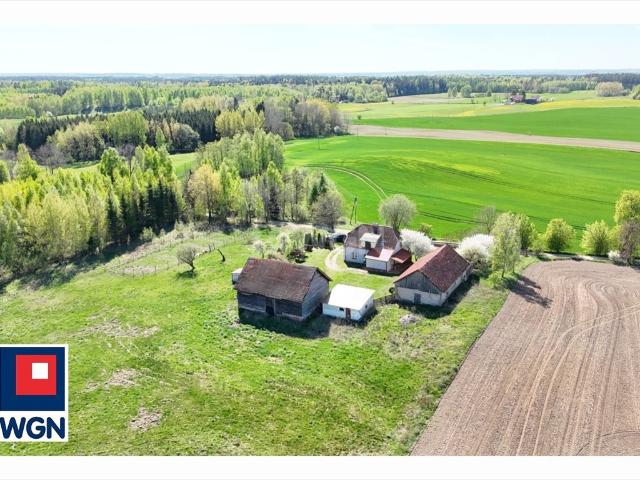 Urokliwe siedlisko na Mazurach dom, zabudowania, 1,40ha