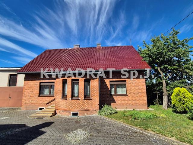 Urokliwe siedlisko z cegły, 102 m², 6280 m² działki