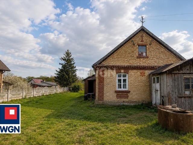 Dom z cegły na dużej działce w Bojarach zapraszam