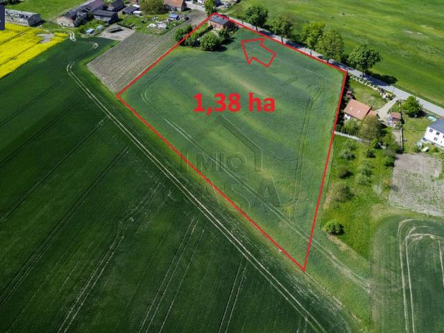 Urokliwy dom z cegły na 1,38 ha z potencjałem