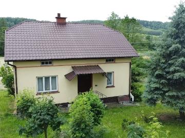 Urokliwy dom 100 m2 na 2 ha z rzeką, potencjał!