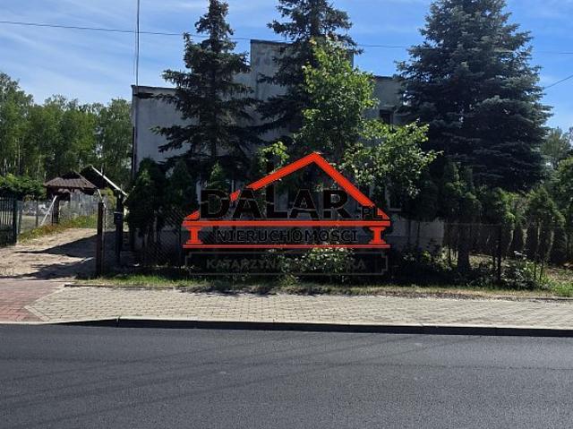 Na sprzedaż dom 110 m² z dużą działką i budynkami gospodarczych