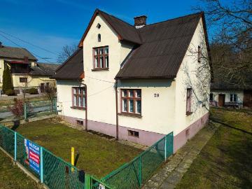 Urokliwy dom 130 m2 z ogrodem i potencjałem