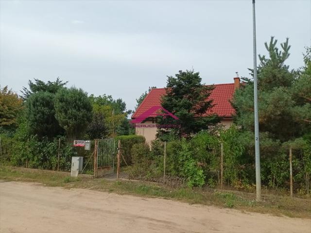 Urokliwy dom 70 m2 z możliwością adaptacji poddasza