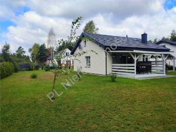 Urokliwy dom 80 m2 z dużą działką 1000 m2, nowoczesny, umeblowany