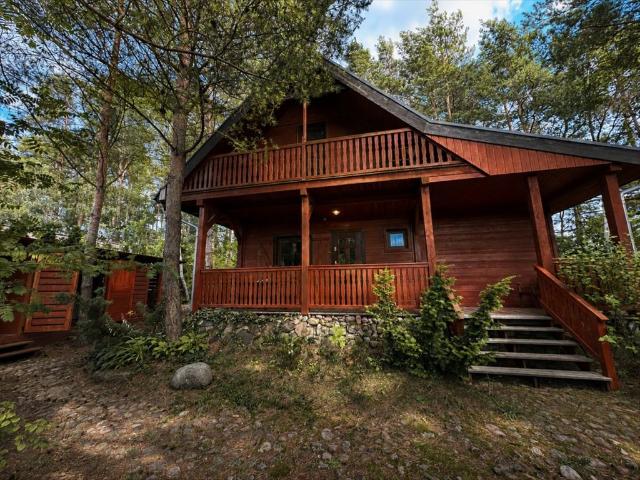 Urokliwy dom 80m2 z lasem i tarasami polecam