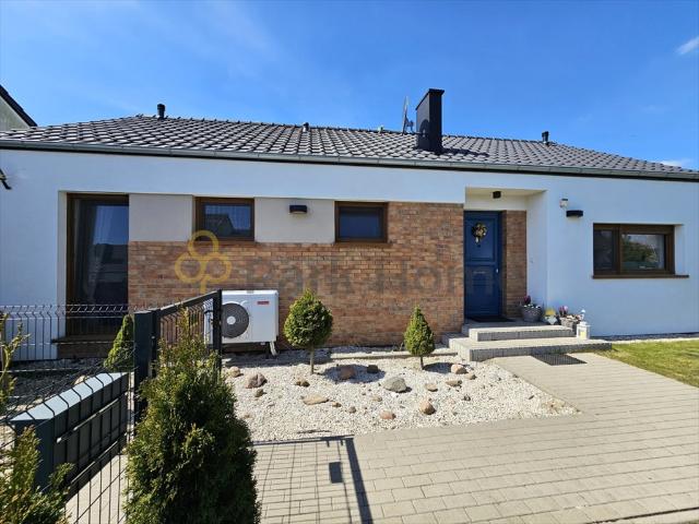 Urokliwy dom 89 m² z pełnym wyposażeniem i lasem
