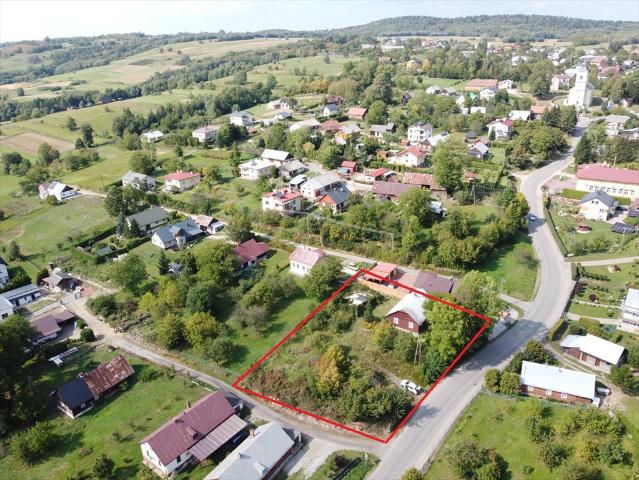 Urokliwy dom drewniany 90 m² z działką 18 ar w Kobylanach