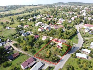Urokliwy dom drewniany 90 m² z działką 18 ar w Kobylanach