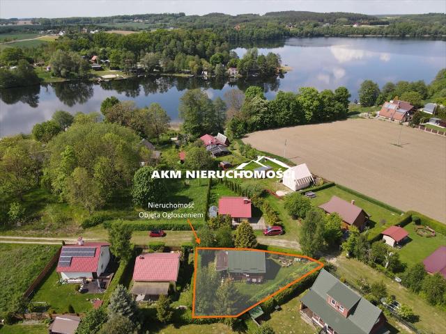 Urokliwy dom rekreacyjny z tarasem 26,9 m² polecam