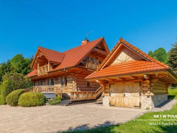 Urokliwy dom z bala w sercu Beskidów, 150 m2