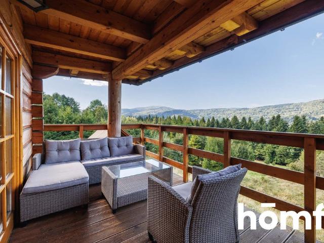 Urokliwy dom z bali w Zawoi, 298 m2, blisko natury