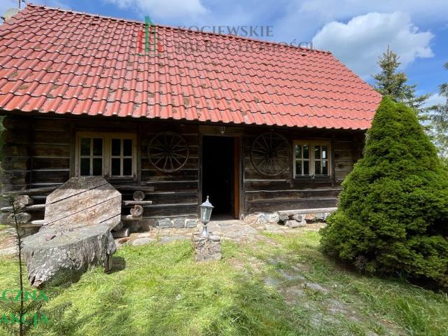 Urokliwy dom z bali 64 m² z widokiem na staw polecam