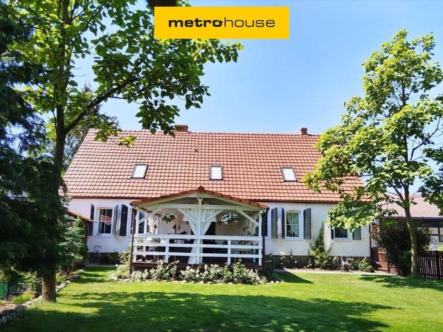Urokliwy dom z duszą nad jeziorem, 138 m2, taras