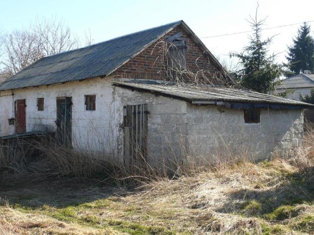 Urokliwy dom z działką nad rzeką, 60 m2, blisko Lublina