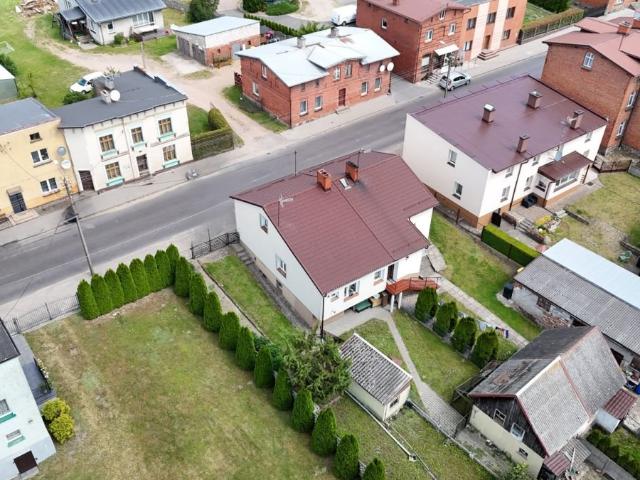 Urokliwy dom z ogrodem i widokiem na staw