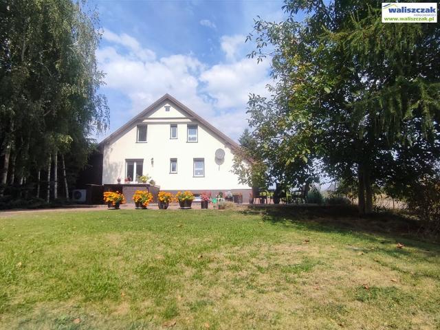 Urokliwy dom z ogrodem, 160 m2, fotowoltaika, blisko Zalewu
