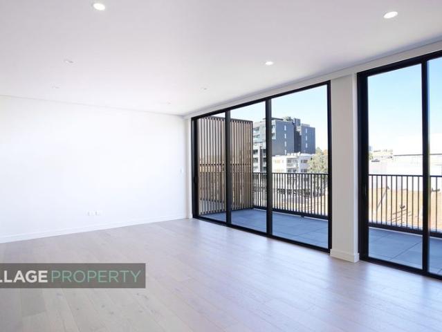 Urbain Residences Luxury Three Bedroom Penthouse With Enormous Balcony