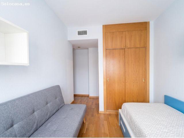 URBAMAR vende fantástica vivienda en Carabanchel con piscina, garaje y trastero
