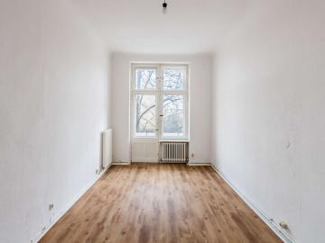 Urban wohnen am Tempelhofer Hafen: Helle 2 Zimmer mit Balkon