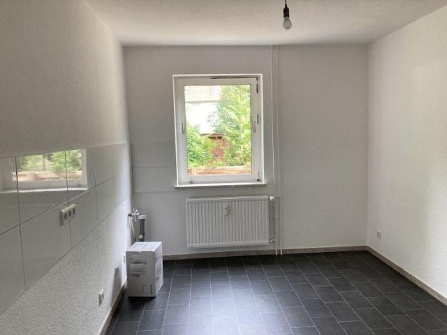 Urban wohnen: Moderne 3 Zimmerwohnung mit optimaler Verkehrsanbindung Musterbilder