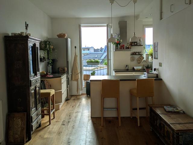 Urban Altbau Charm in Bornheim Mitte – Fully Furnished, Quiet & Perfectly Connected, Frankfurt Amsterdam Apartments for Rent