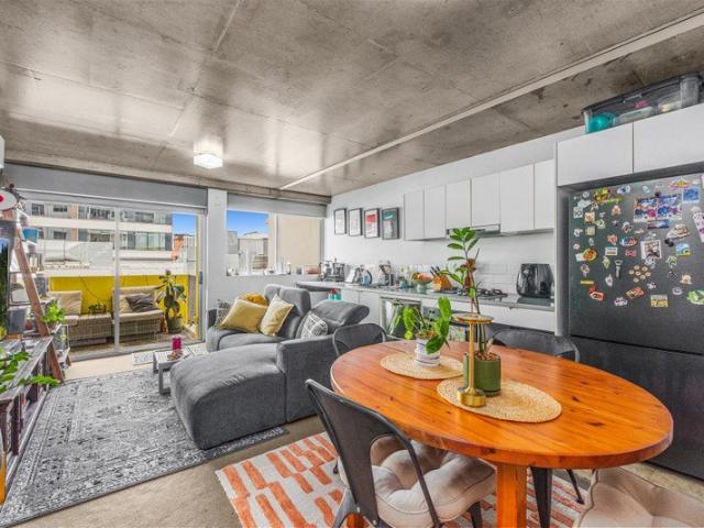 Urban Chic in the Heart of the Valley