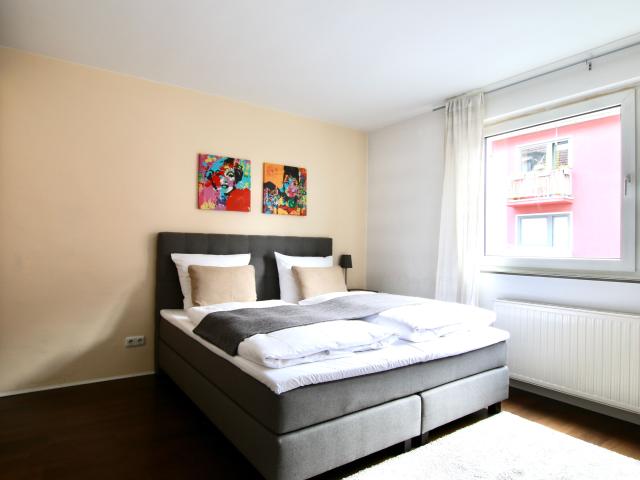 Urban city apartment in Ehrenfeld