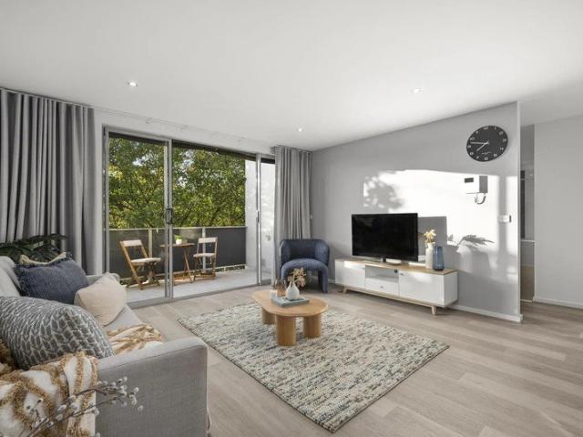 Urban Elegance Meets Inner West Convenience