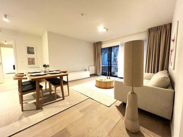 Urban elegance: New furnished 2 bedroom flat