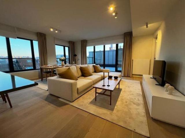 Urban elegance: New furnished 2 bedroom flat