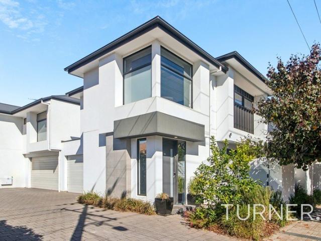 Urban Gem In Ashford: Live Life on the Edge of the City!