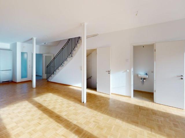Urban. Grün. Zuhause. 7 Zimmer Reihenhaus mit Garten in Friedrichshain